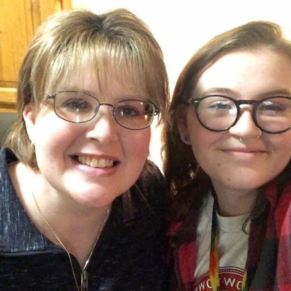 Meet your Posher, Lana - Picture 1 of 1